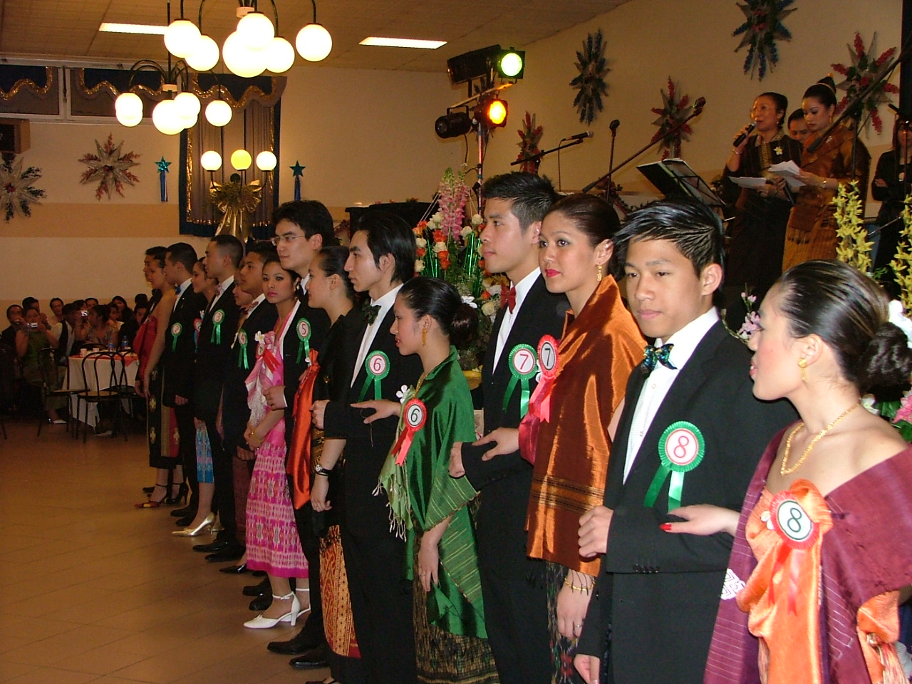 soirée pimay lao 2007associa.femmes lao en france 273.jpg